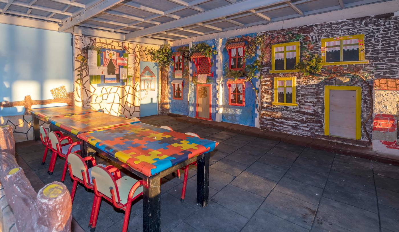 Armas-Beach-Hotel-Sports-and-Entertainment-47