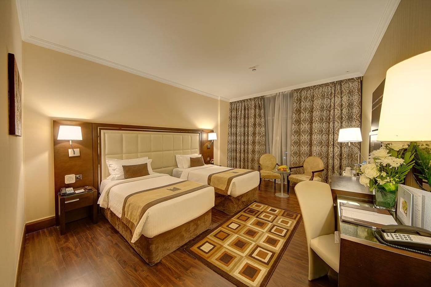 Grand-Excelsior-Bur-Dubai-Room-19