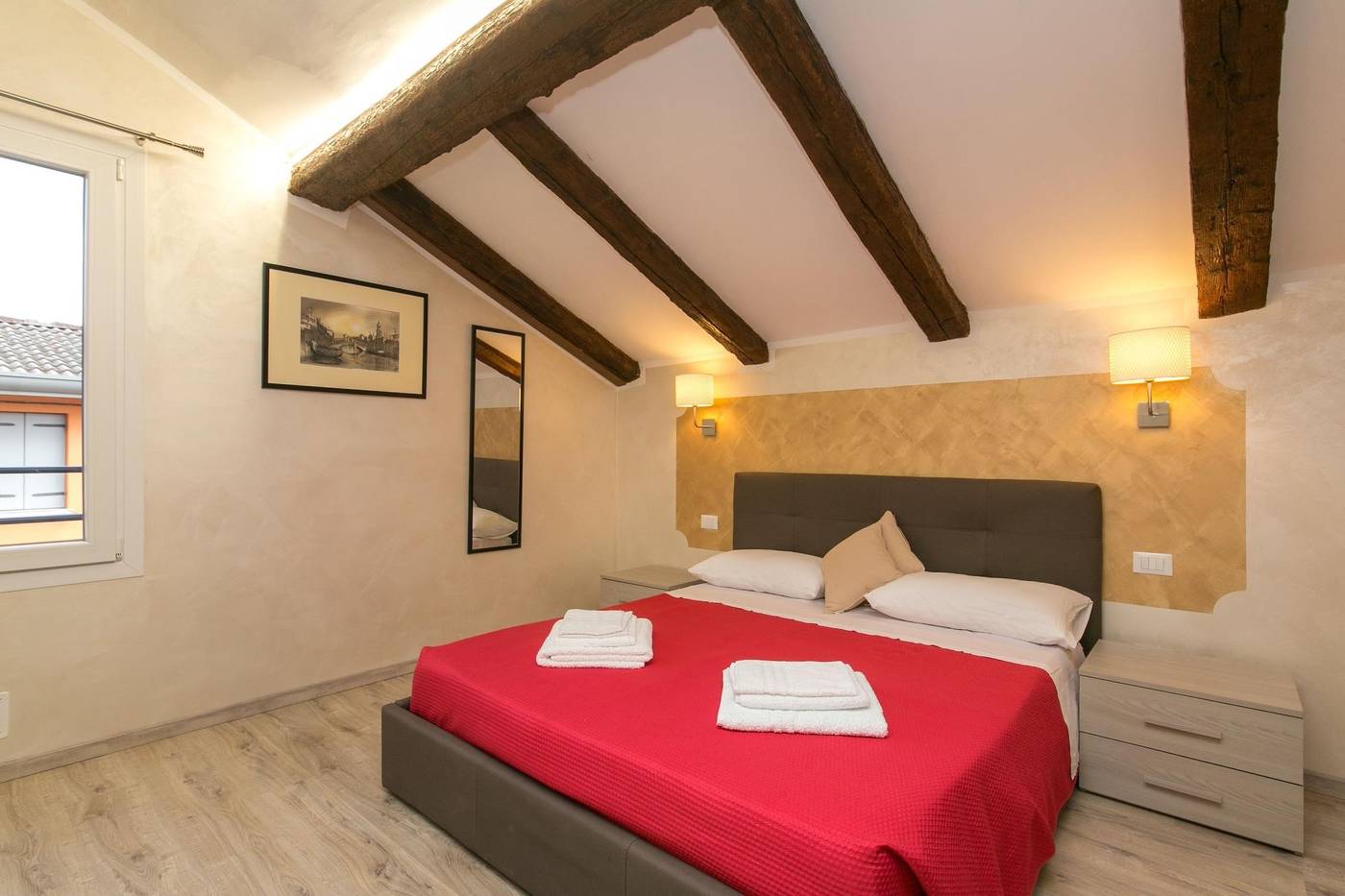 Red-Lion-Guest-House-Room-14