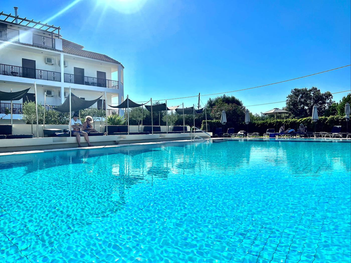 Bruskos-Hotel-and-Suites-Pool-5