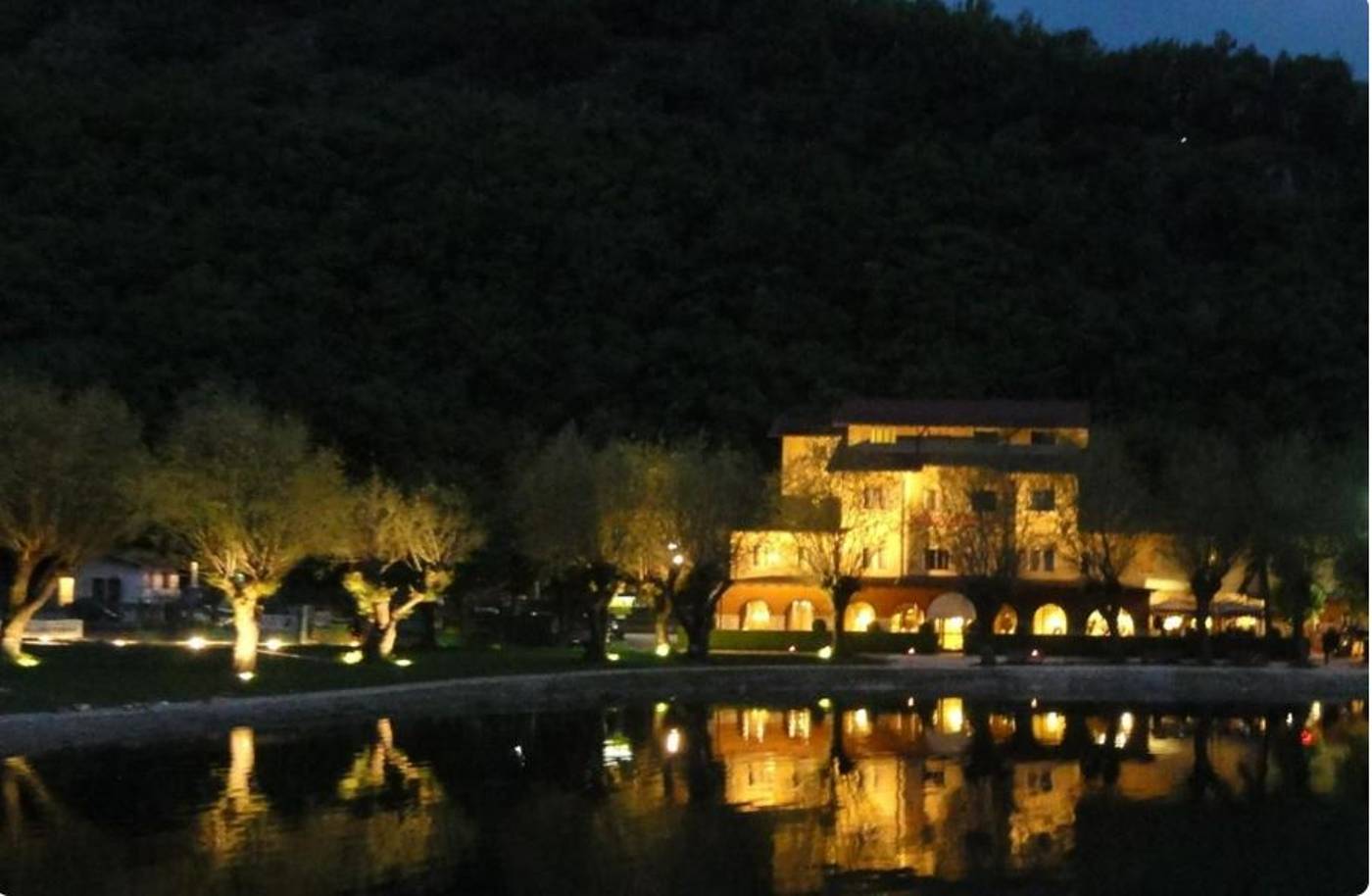 LH Hotel & Ristorante del Lago-Italy-SCANNO-General view-1