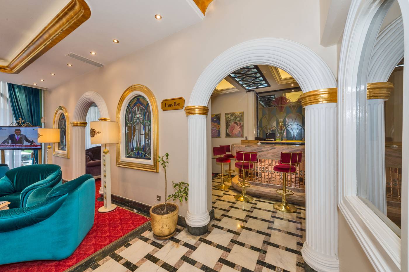 Green-Anka-Hotel-Lobby-15