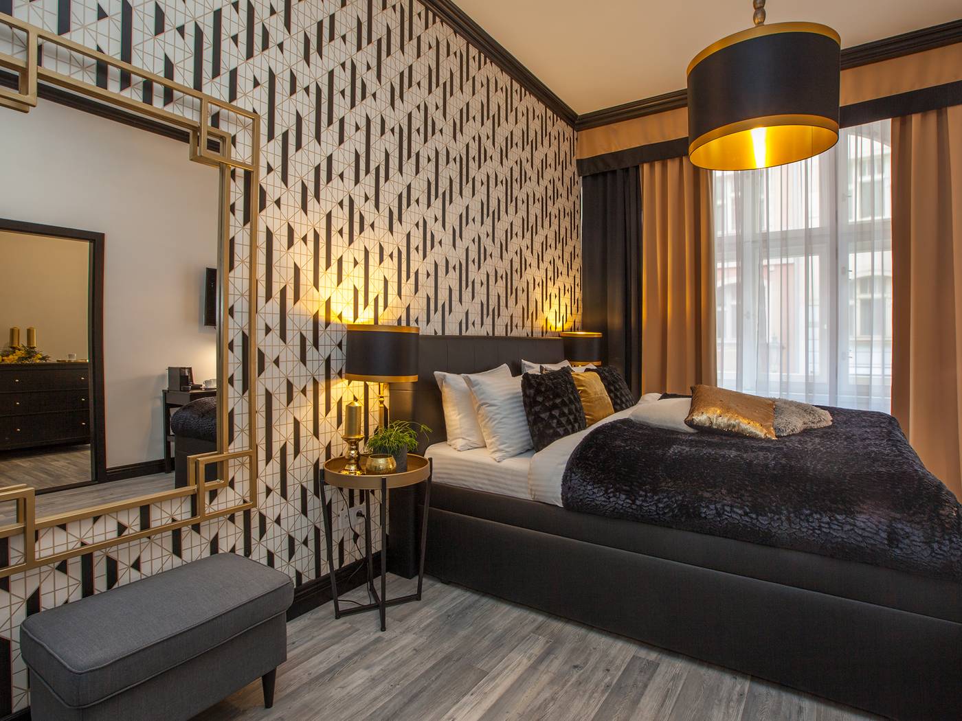 Golden-Prague-Rooms-Room-6