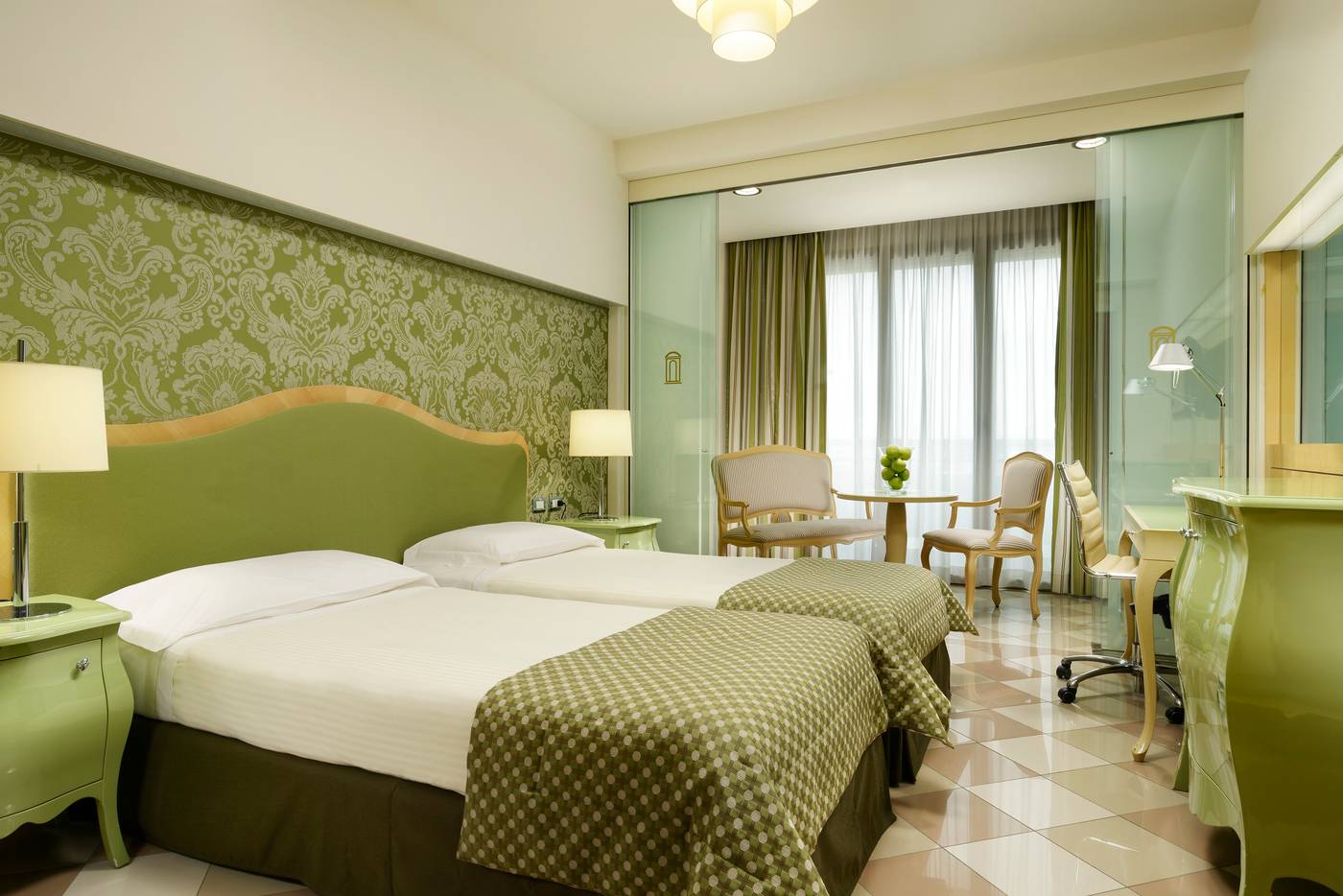 Unahotels-Expo-Fiera-Milano-General-view-25