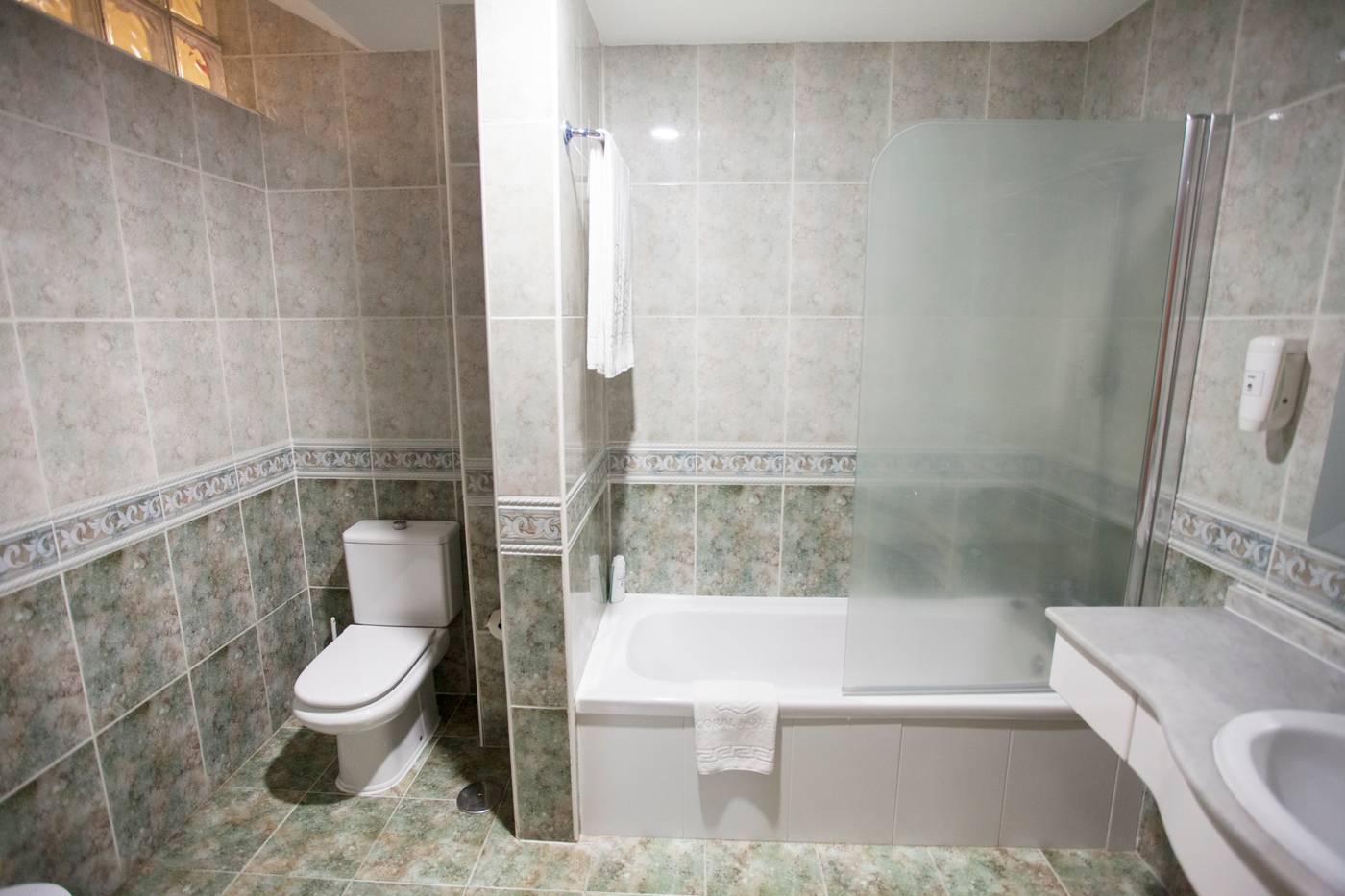 Coral-Compostela-Beach-Golf-Apartments-Room-37