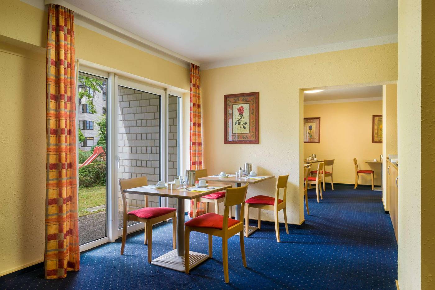 acora-Bonn-Living-the-City-Restaurant-31