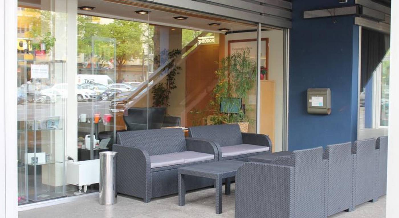 enjoy-Hotel-am-Studio-Lobby-22