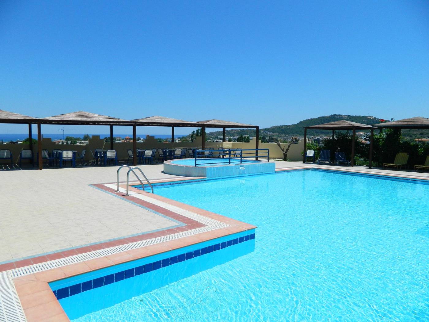 Telhinis-Hotel-Pool-2