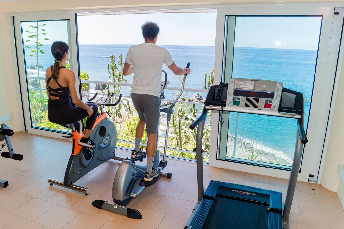 Orca-Praia-Sports-and-Entertainment-50