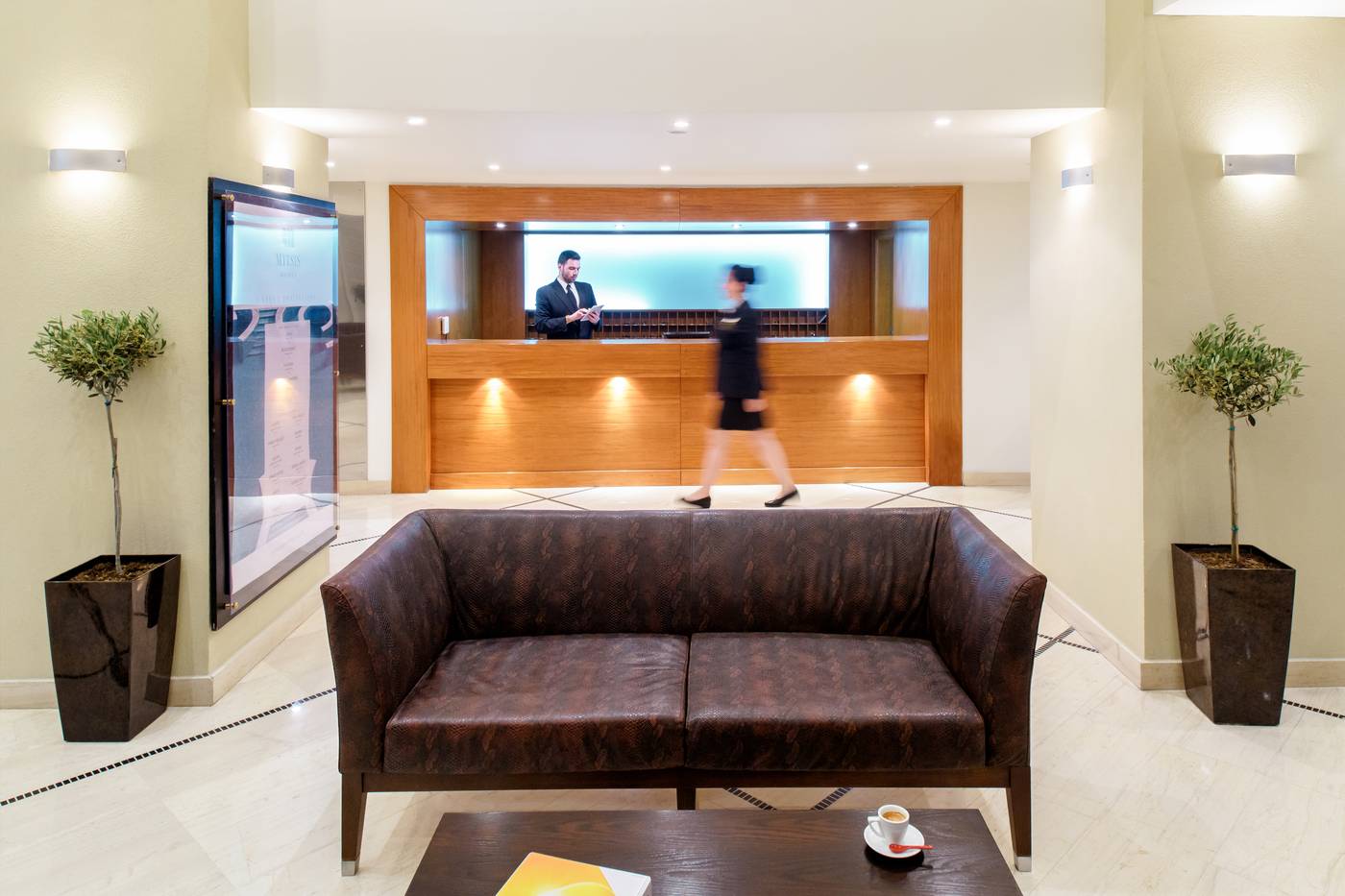 Mitsis-La-Vita-Lobby-19