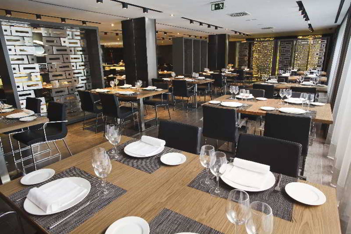 AC-Madrid-Atocha-Restaurant-40