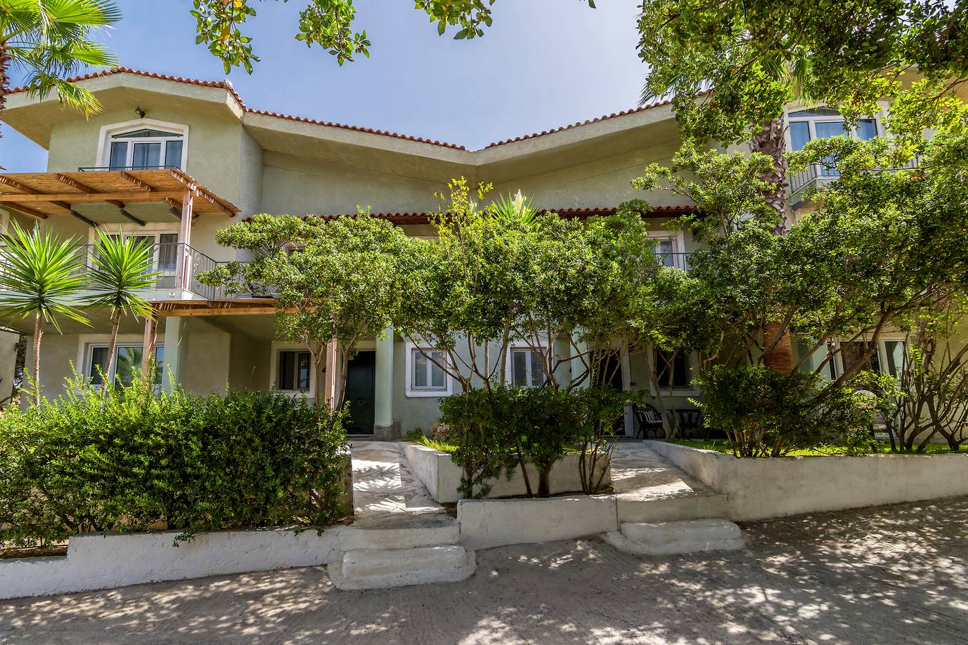 The-Small-Village-Room-8