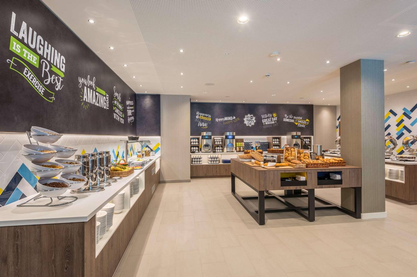 Hampton-by-Hilton-Munich-City-West-Restaurant-21