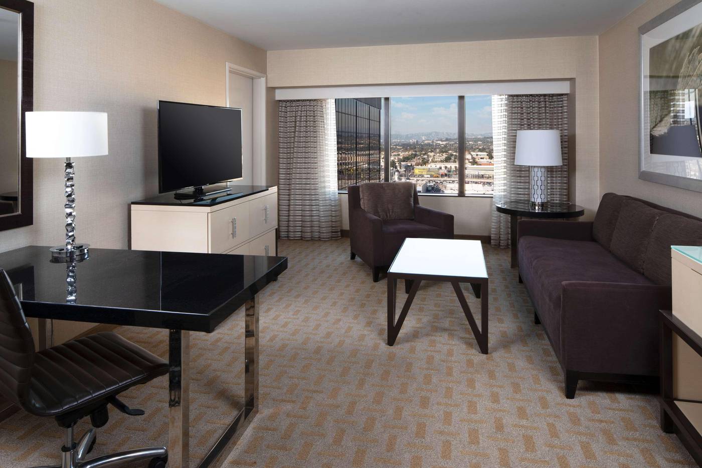 Hilton-Los-Angeles-Airport-Room-11