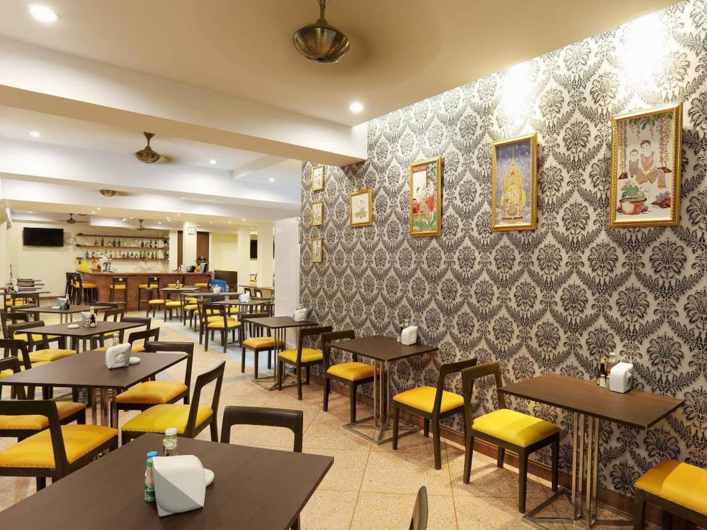 ON-Hotel-Phuket-Restaurant-32