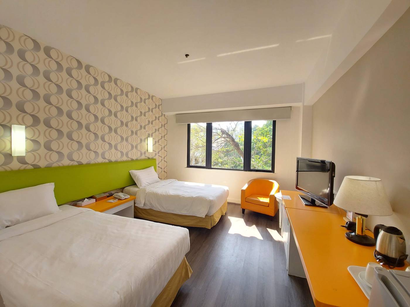 Silvermine-Beach-Resort-Room-10