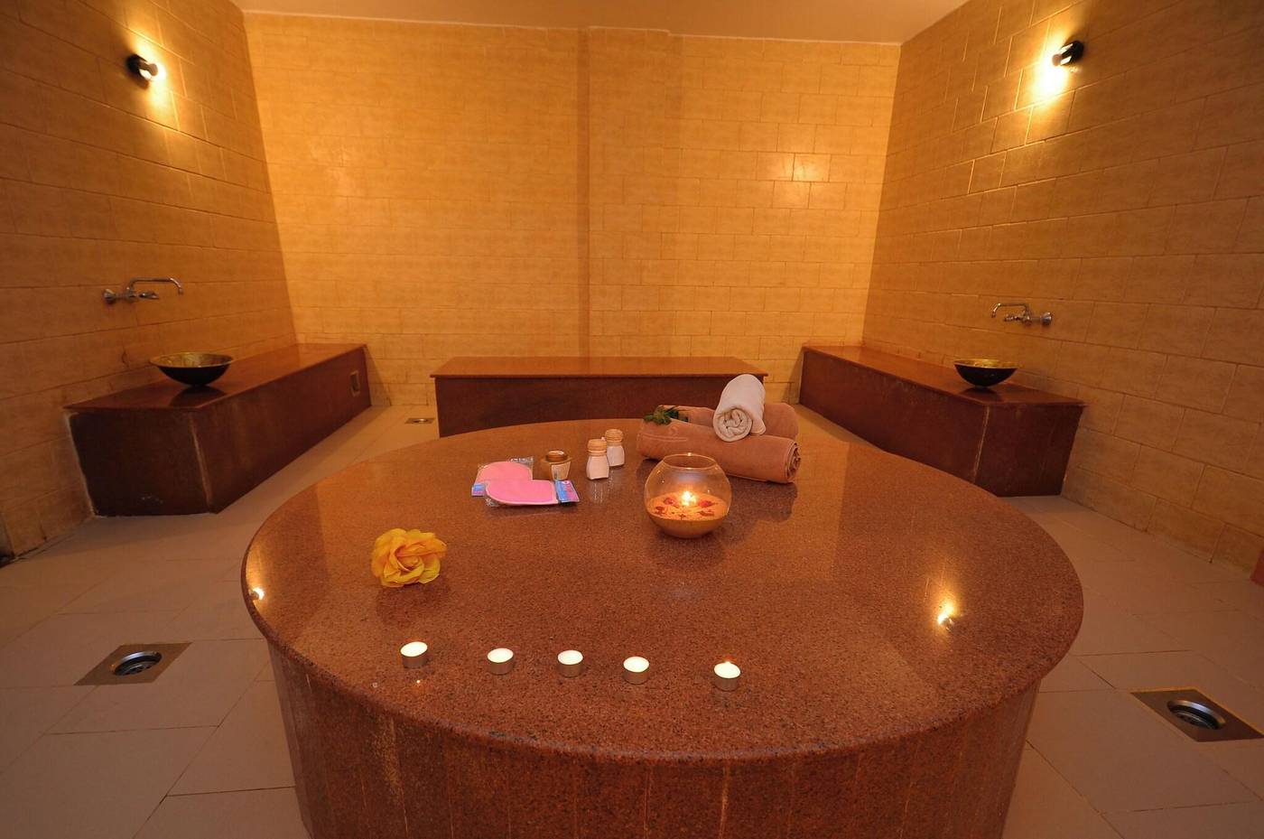 Falcon-Naama-Star-Hotel-Sports-and-Entertainment-72