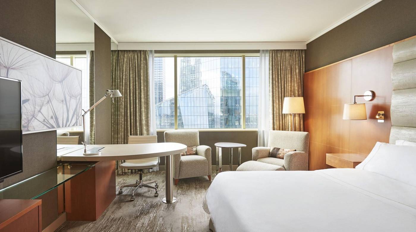 The-Westin-Warsaw-Room-30