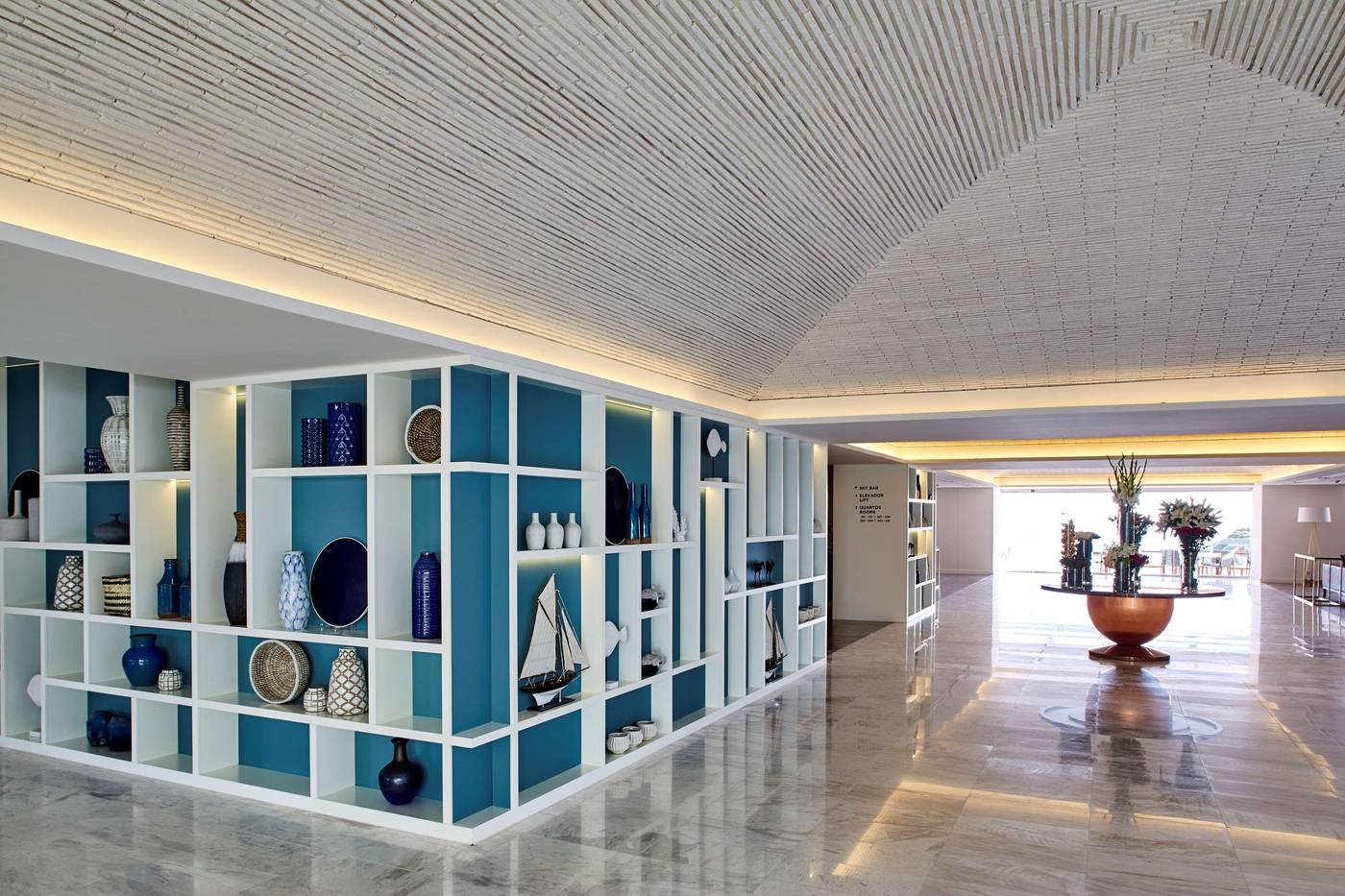 Tivoli-Carvoeiro-Algarve-Resort-Lobby-52