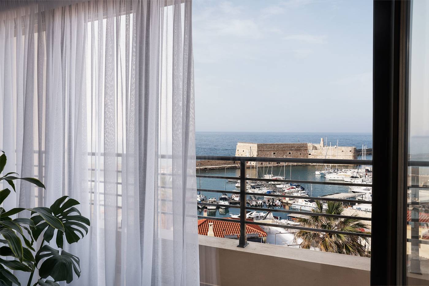 Lato-Boutique-Hotel-Room-11