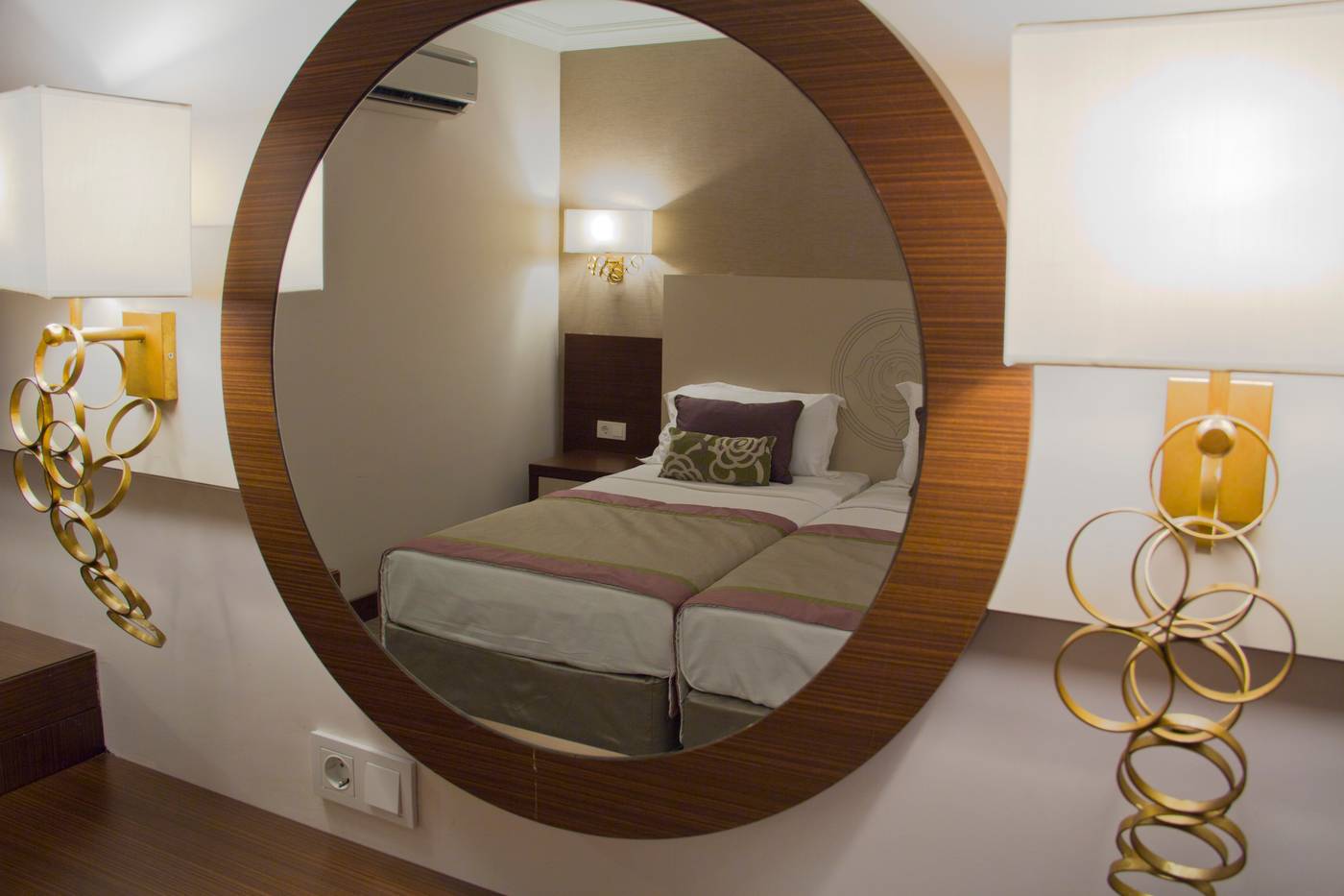 Side-Alegria-Hotel---Spa-Room-37