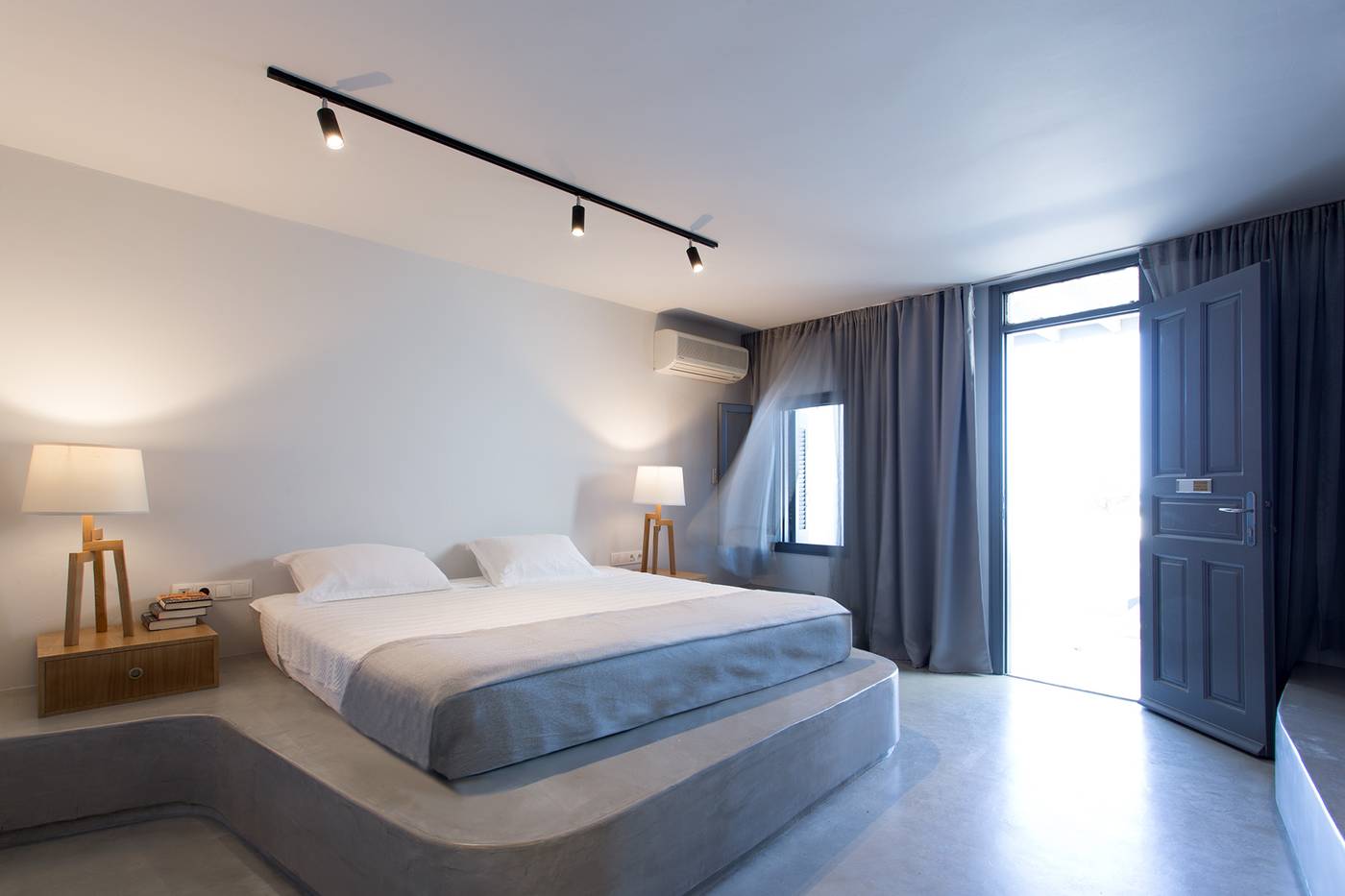 Xenones Filotera-Greece-Imerovigli-Room-8