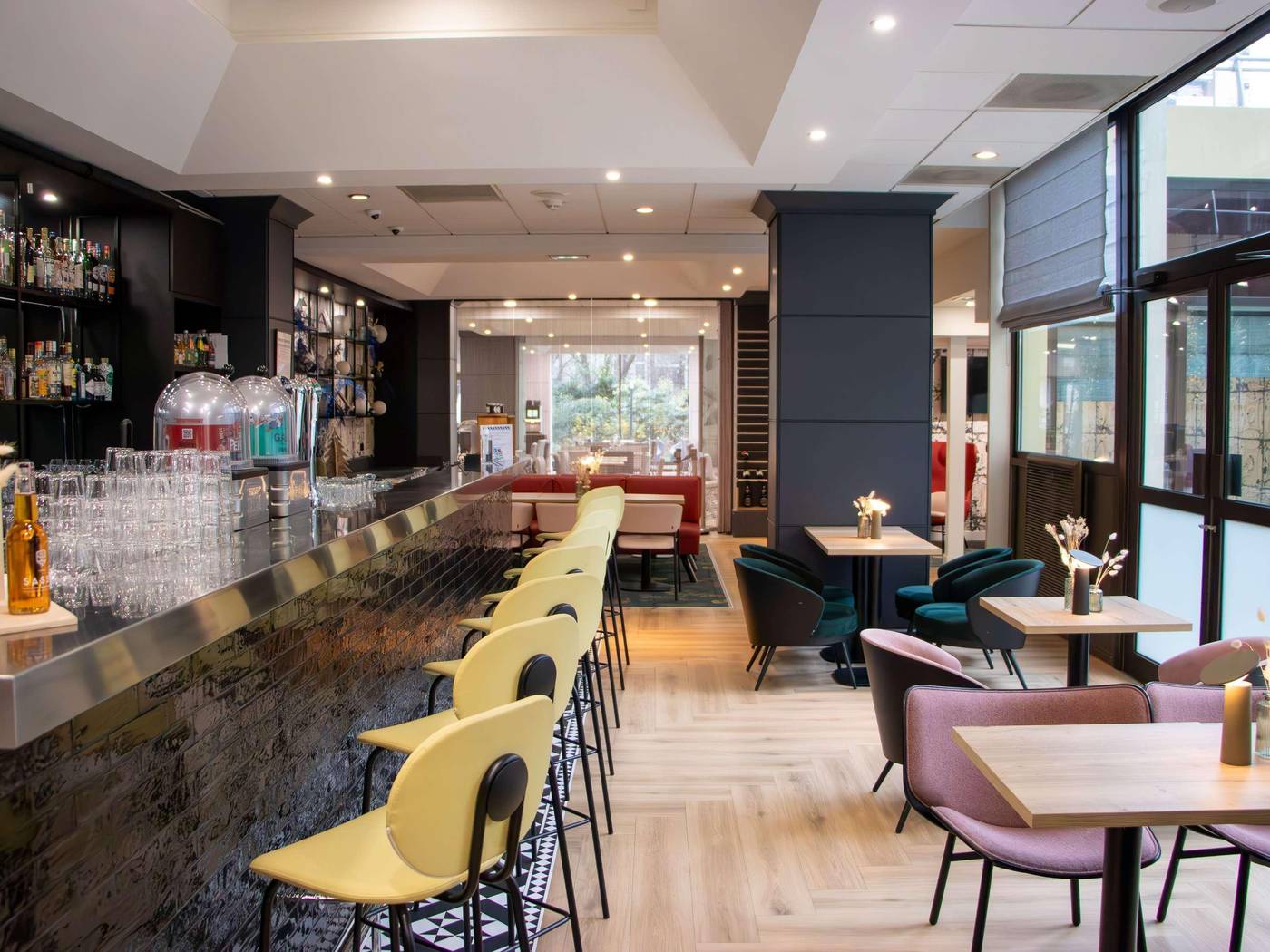 Mercure-Paris-Tour-Eiffel-Suffren-Bar-6