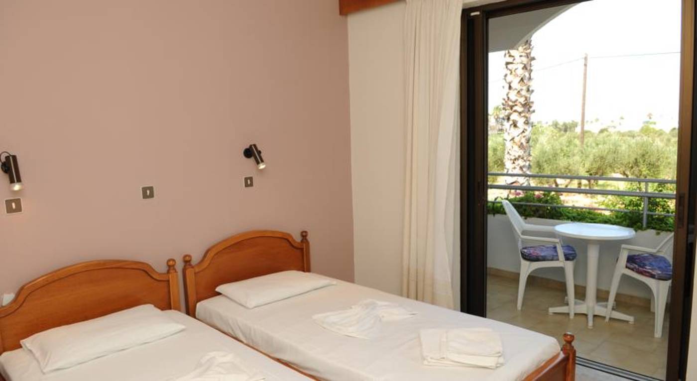 Marianna-Studios-Kos-Room-16