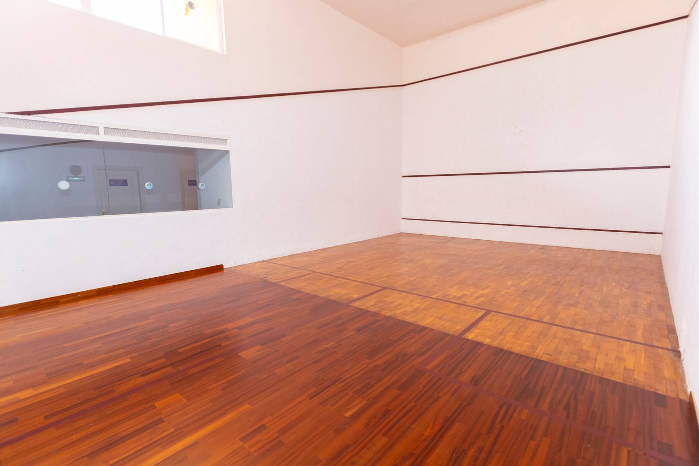 Villa-De-Adeje-Beach-Sports-and-Entertainment-52