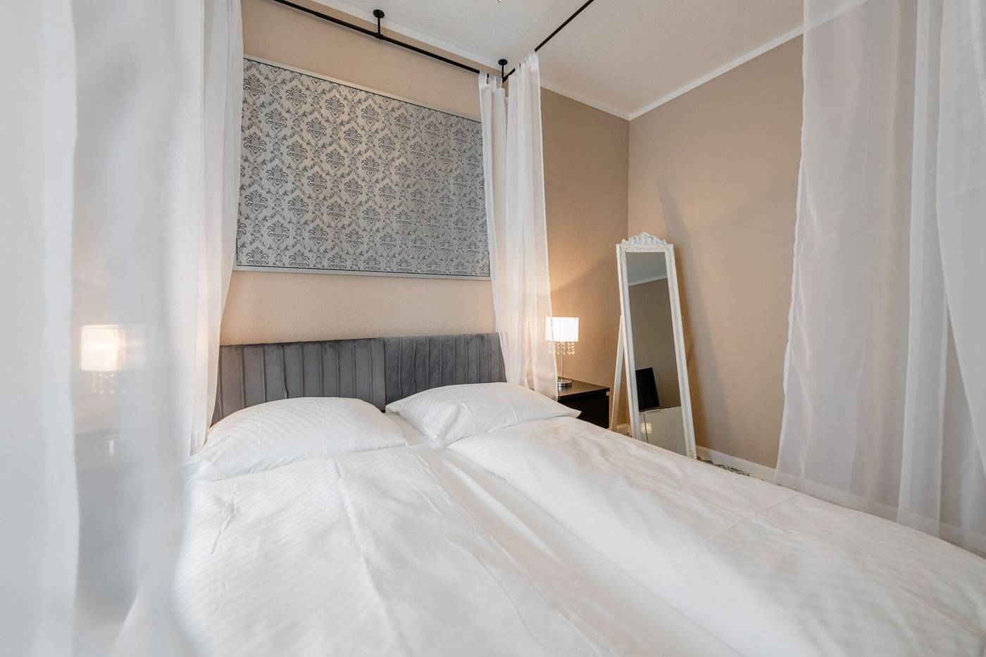 Aparthotel-Alma-Bonn-Room-16