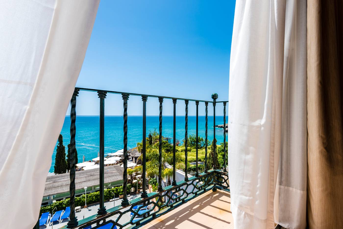 Toboso-Apartments-Room-39