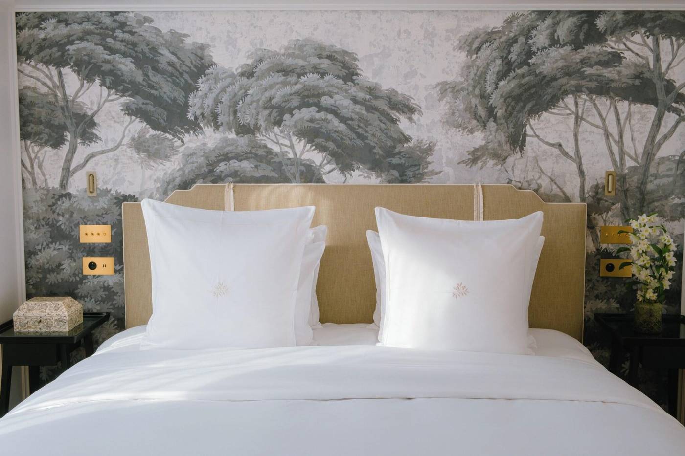 Chateau-de-la-Messardiere-Room-43