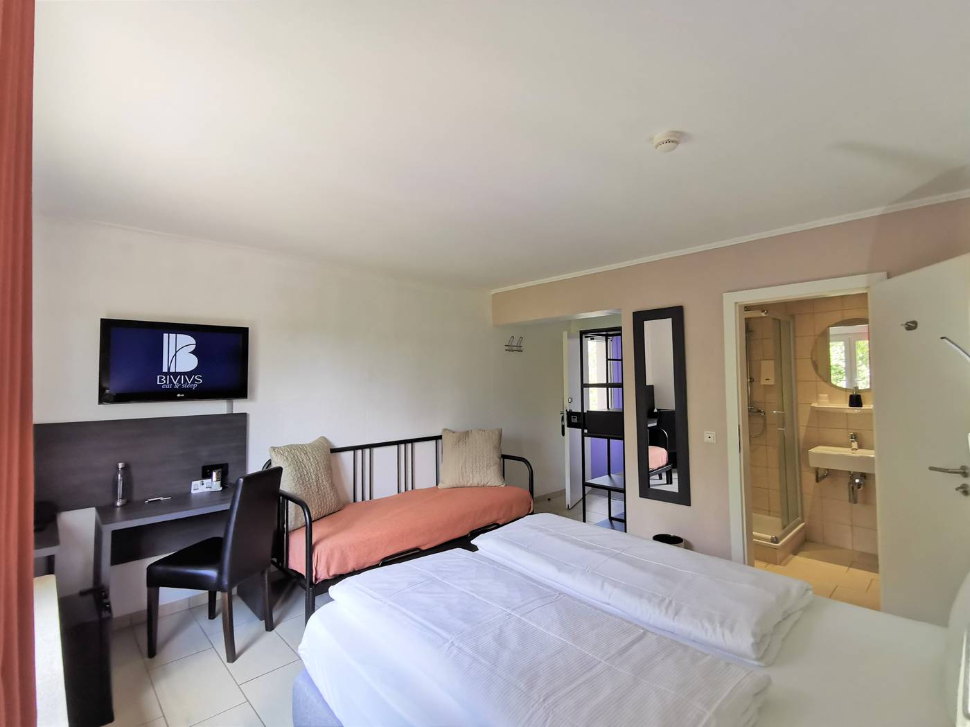 BIVIUS Hotel Restaurant Luxembourg-Luxembourg-Strassen-Room-9