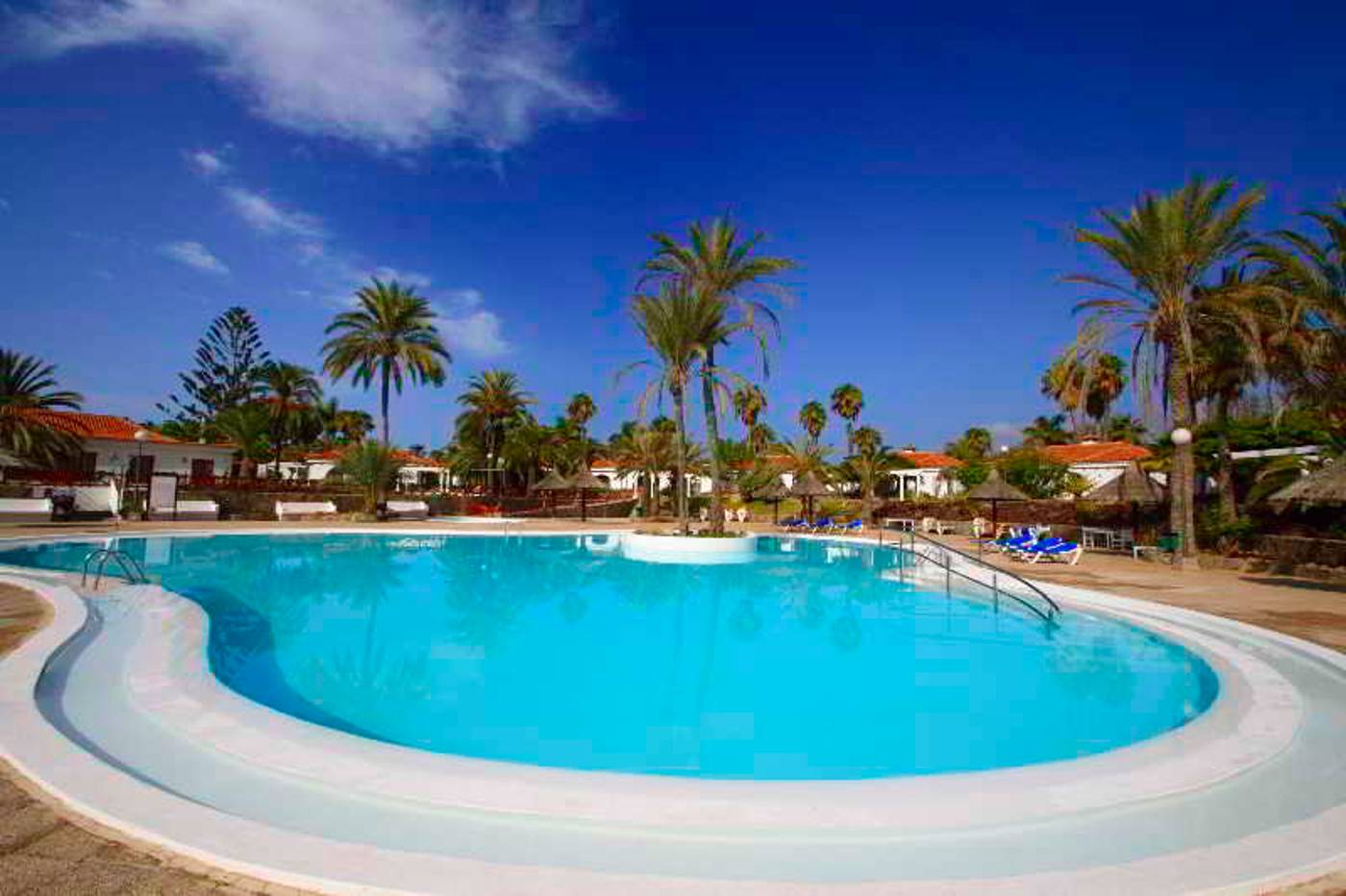 Bungalows-Parque-Golf-Pool-3