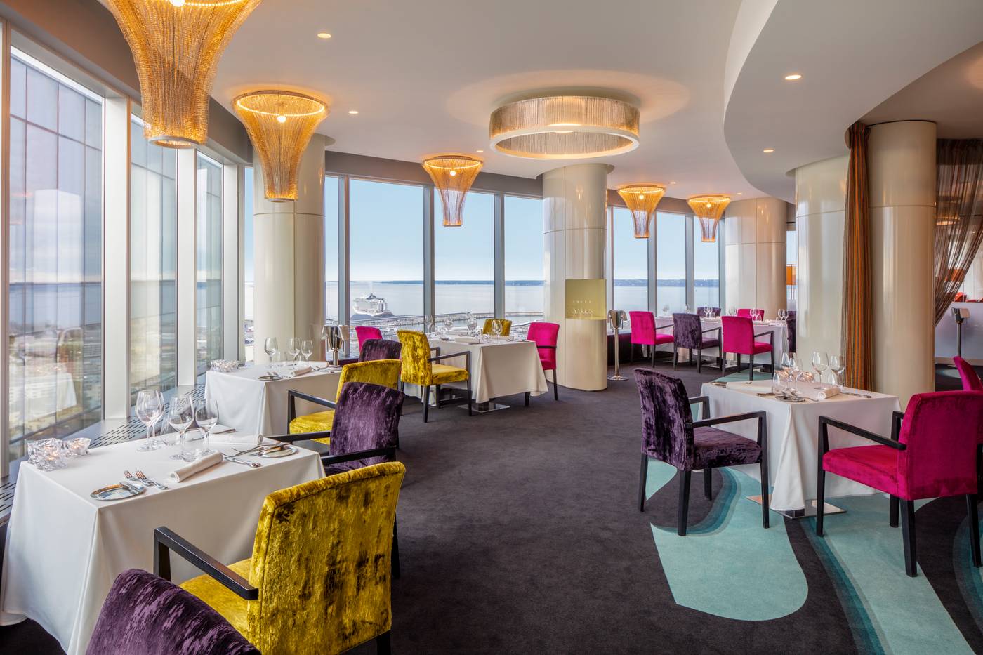 Swissotel-Tallinn-Restaurant-12