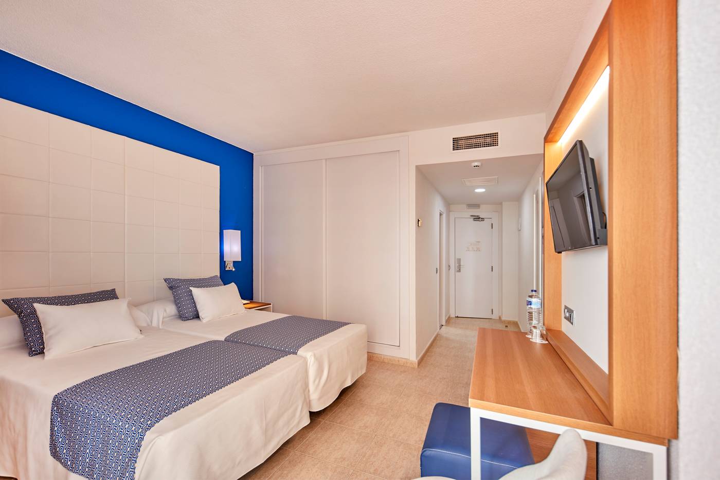 Ibersol-Torremolinos-Beach-Room-15