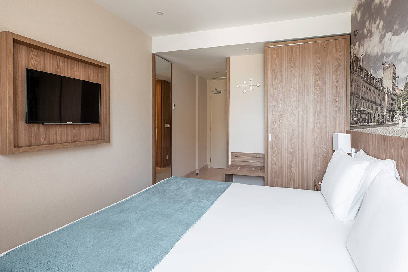 Exe-Saldanha-Room-36