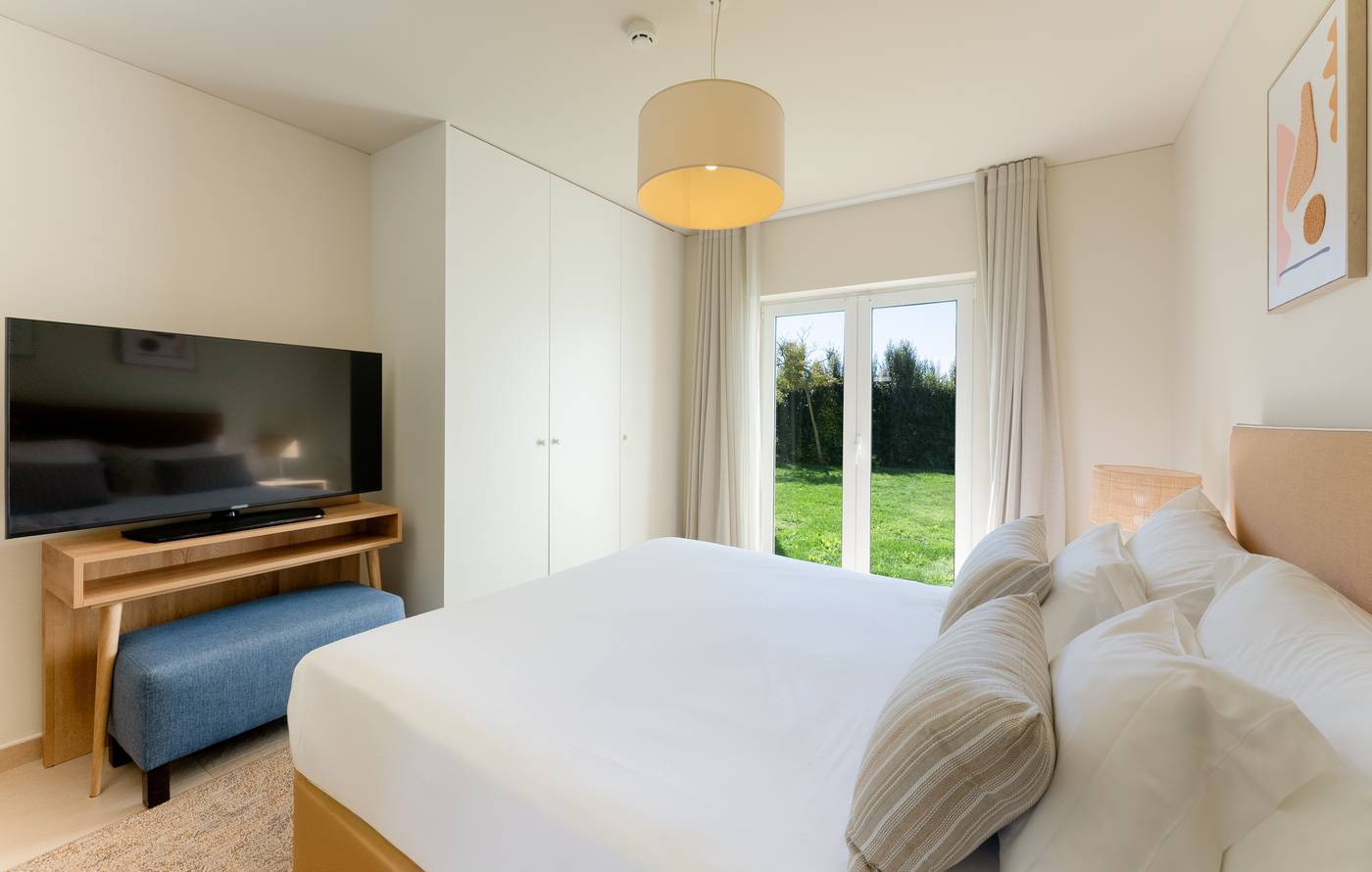 Eden-Villas-and-Apartments-Room-37