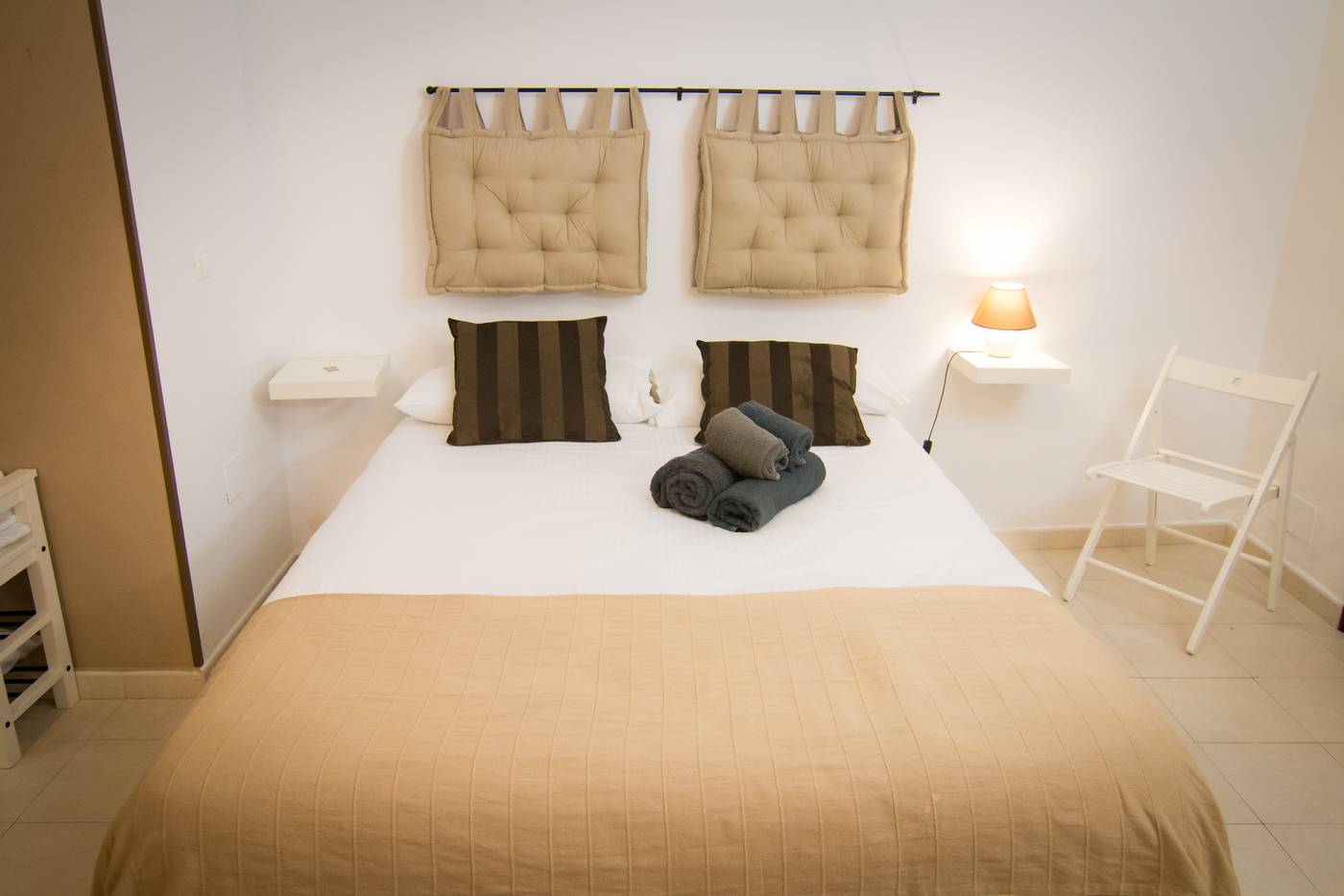 Holidays2Malaga-Studios-Mena-Room-16