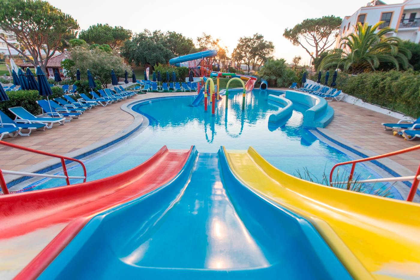 Alfagar-2-Aparthotel-Pool-15