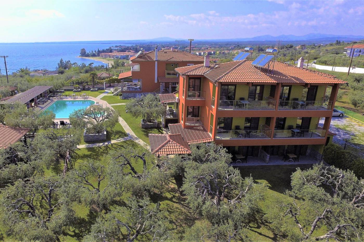 Sunday Resort