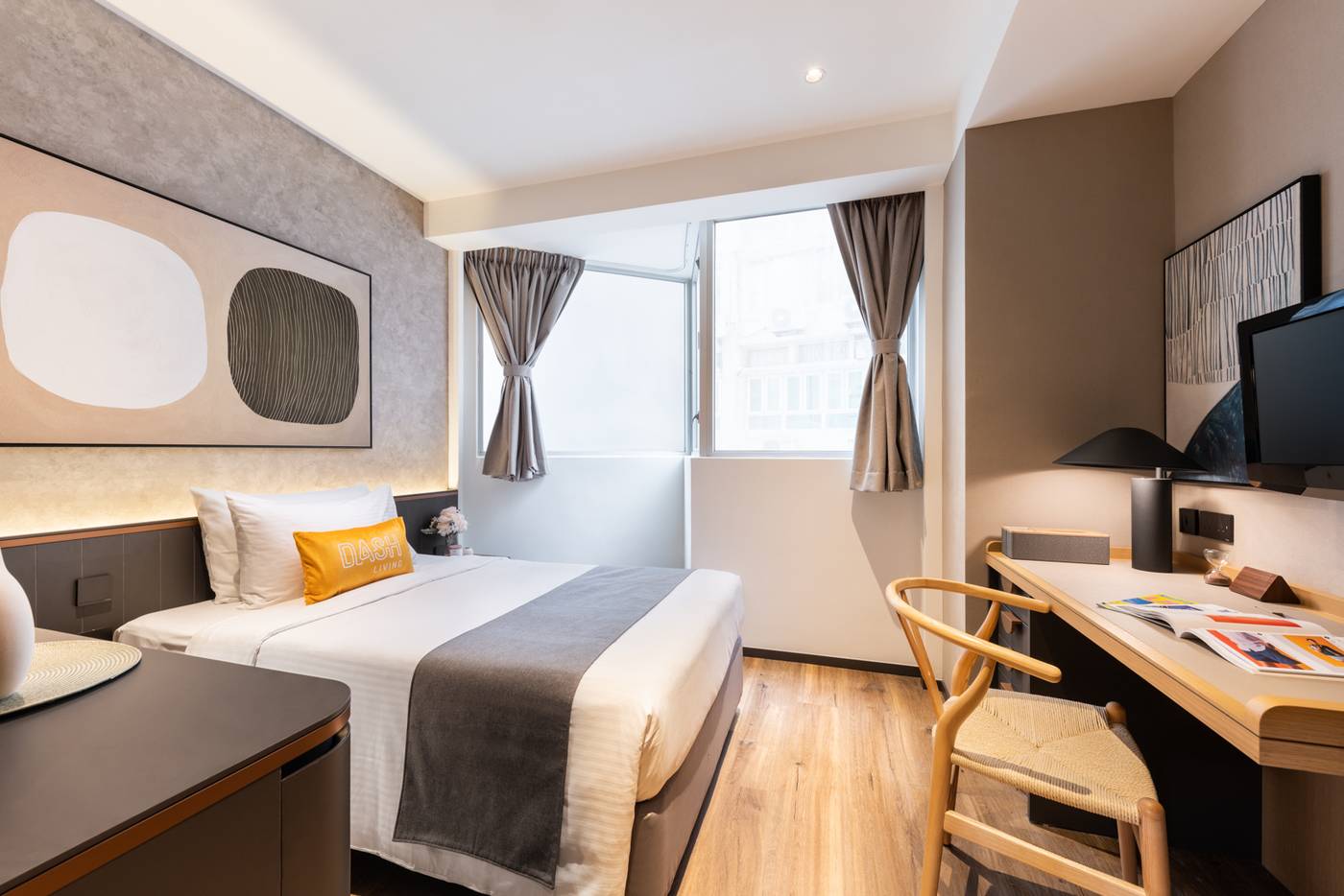 Dash-Living-On-Prat-Room-5