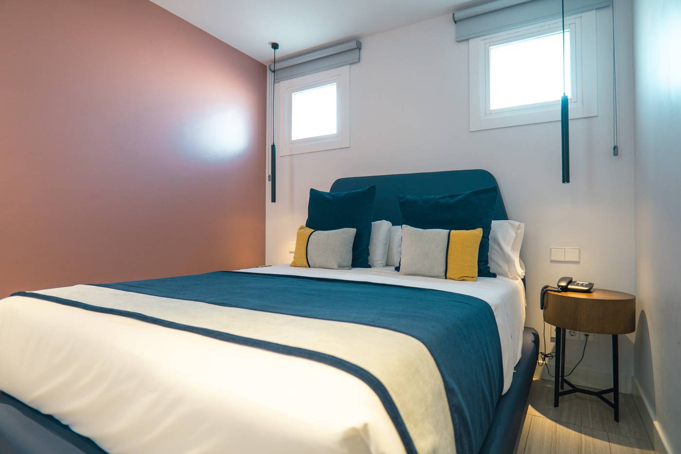 Smartrental-Collection-Gran-Via-Centric-II-Room-64