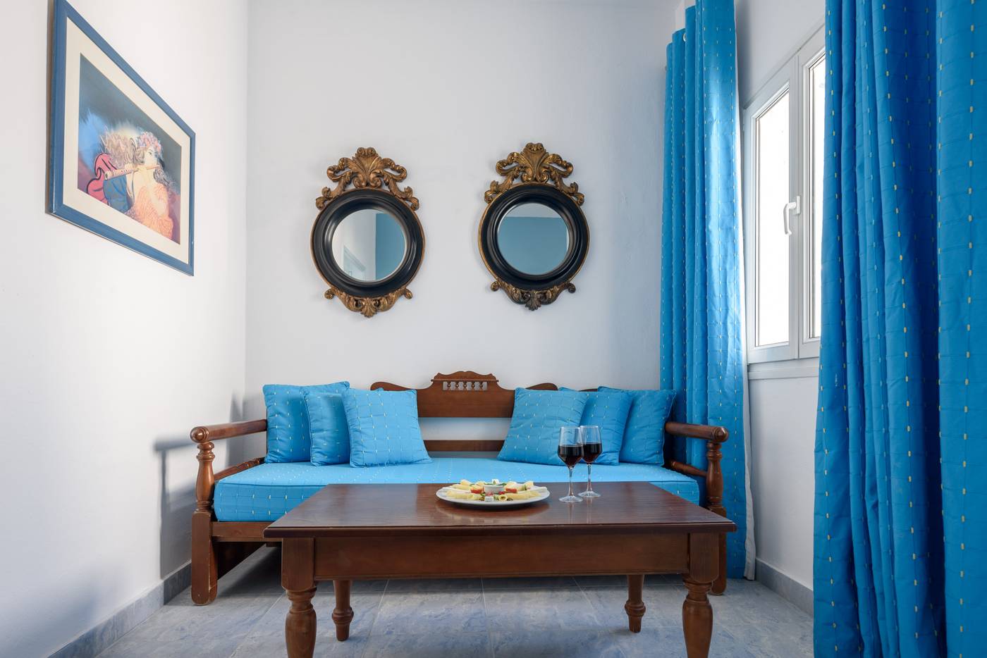 Alesahne-Beach-Room-25