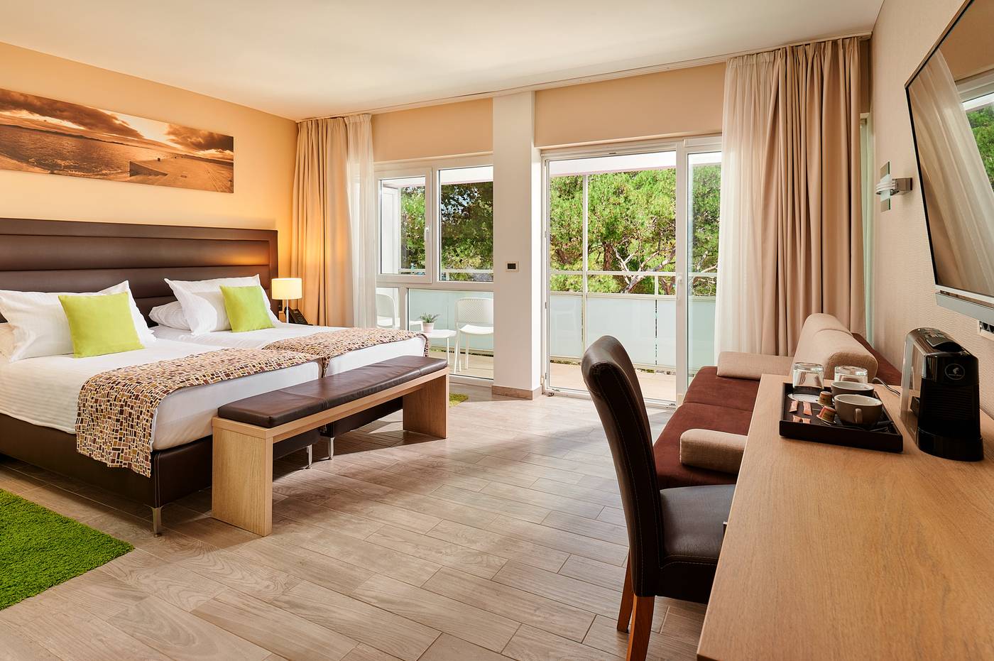 Hotel-Pinija-Petrecane-Room-20