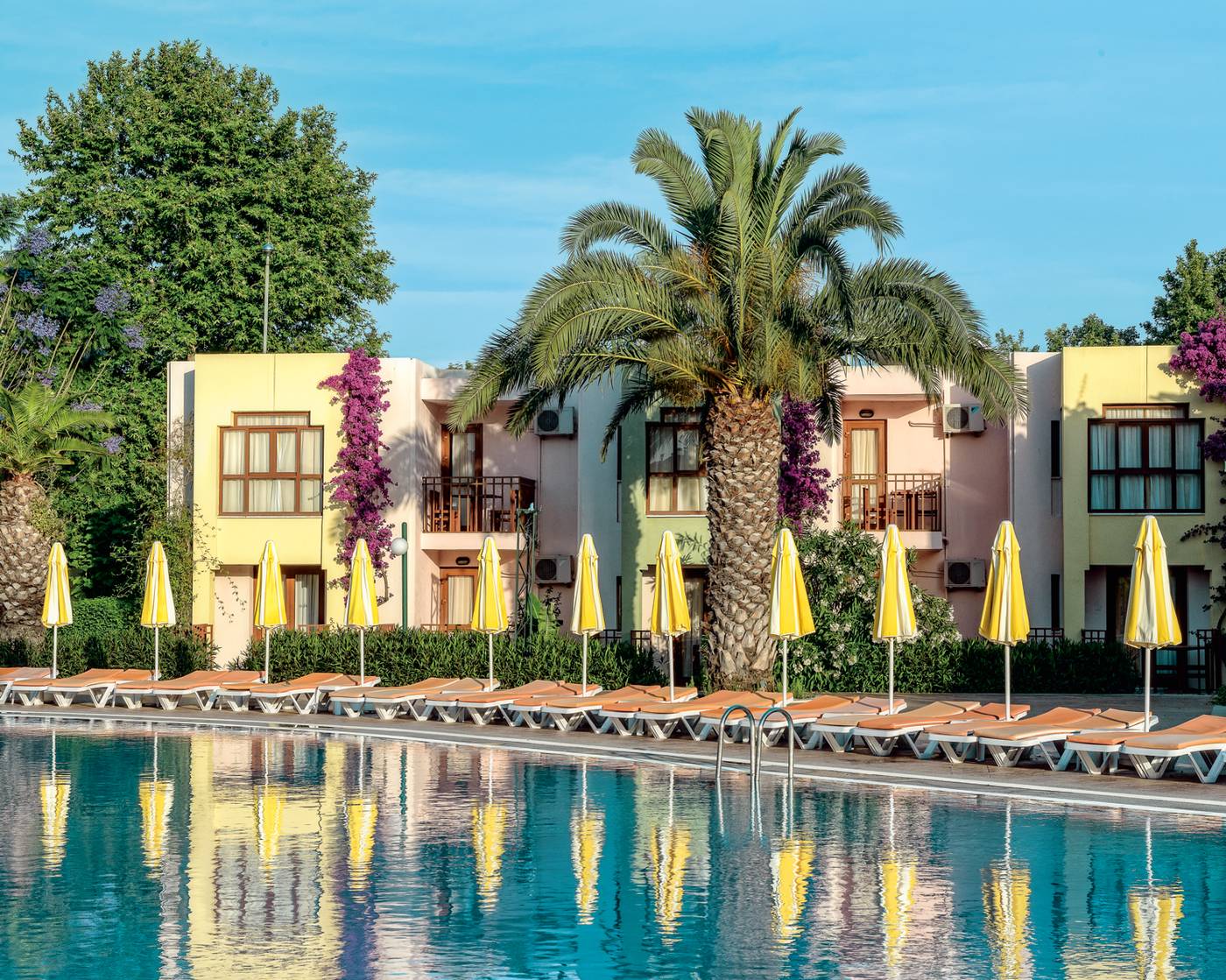 Von Resort Golden Beach