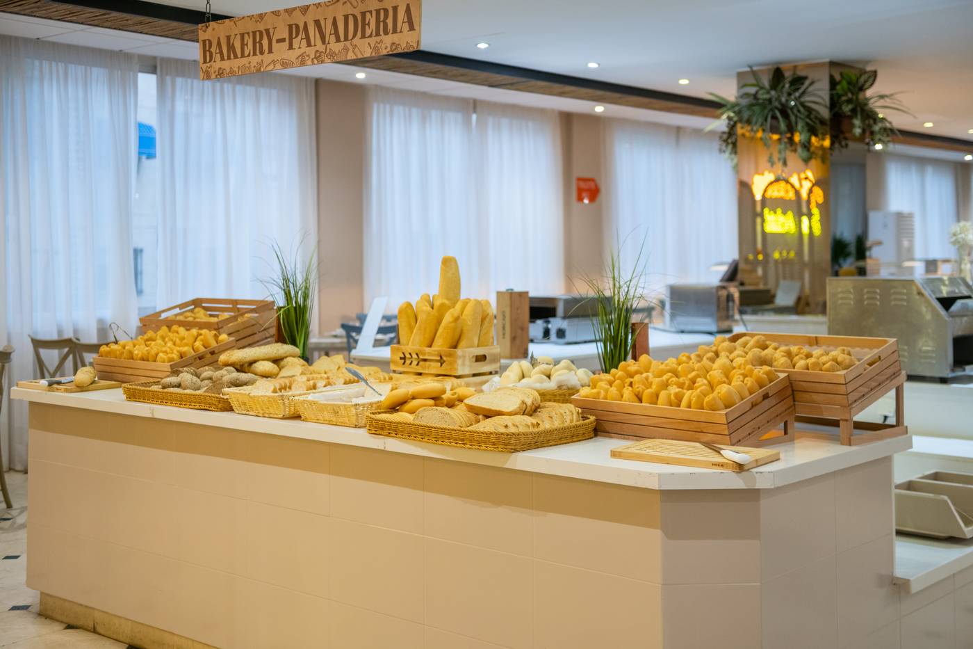 Parasol-Garden-Restaurant-49