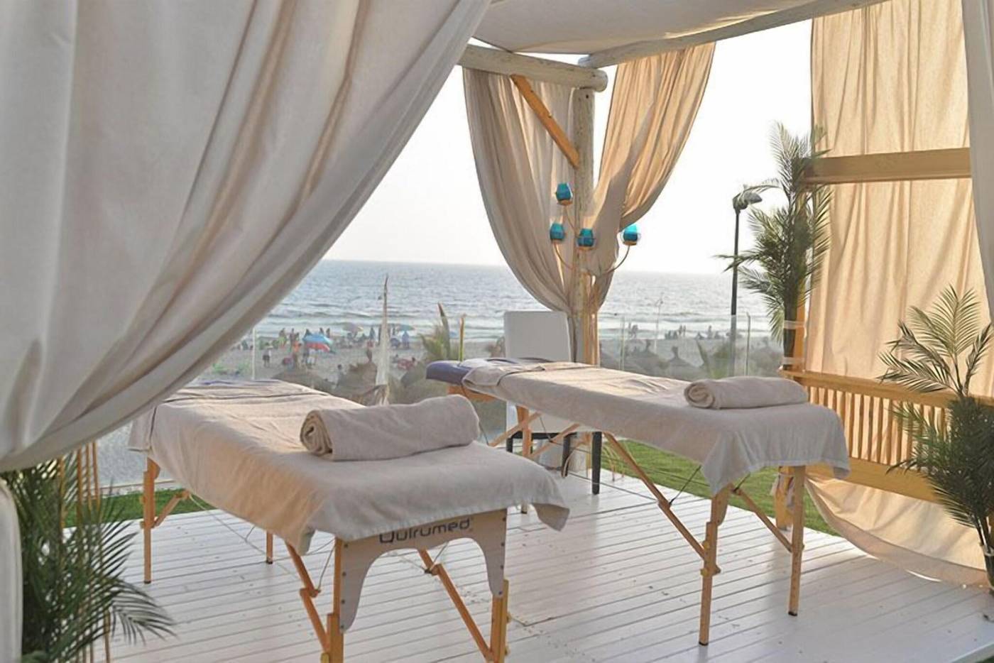 Onhotels-Ocean-Front-Sports-and-Entertainment-74