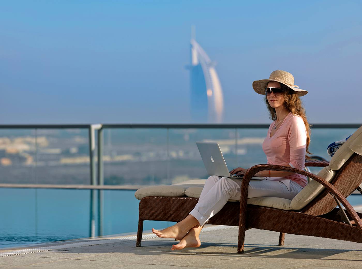 Gloria-Hotel---Furnished-Apartments-FZ--LLC-Pool-56