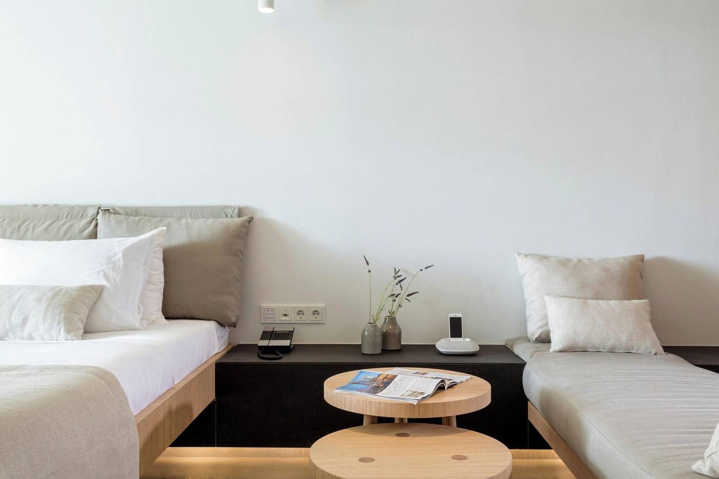 Bill---Coo-Suites-and-Lounge-Room-47